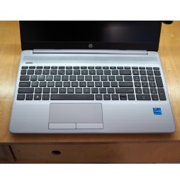 HP 250 G8